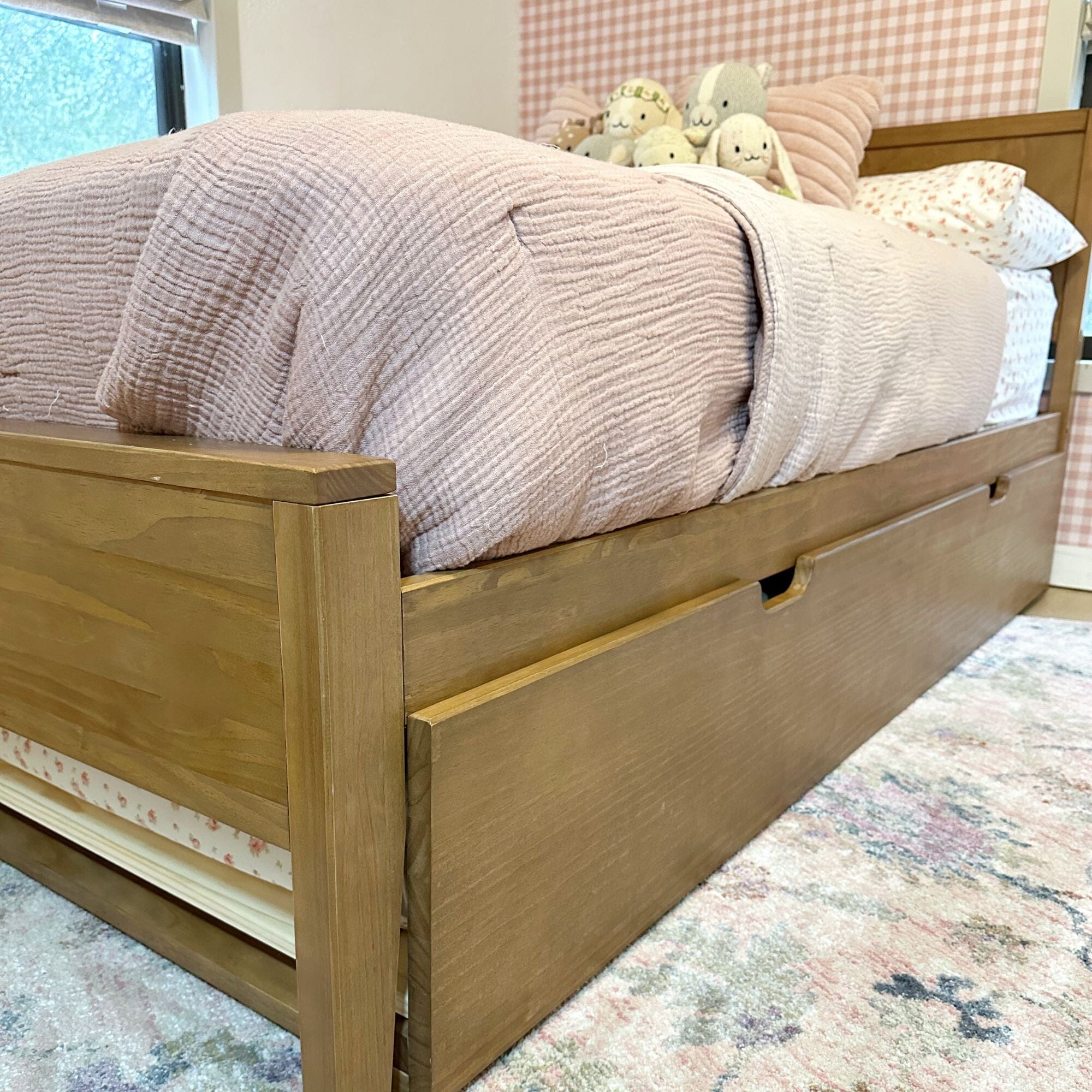 Full Panel Bed With Trundle